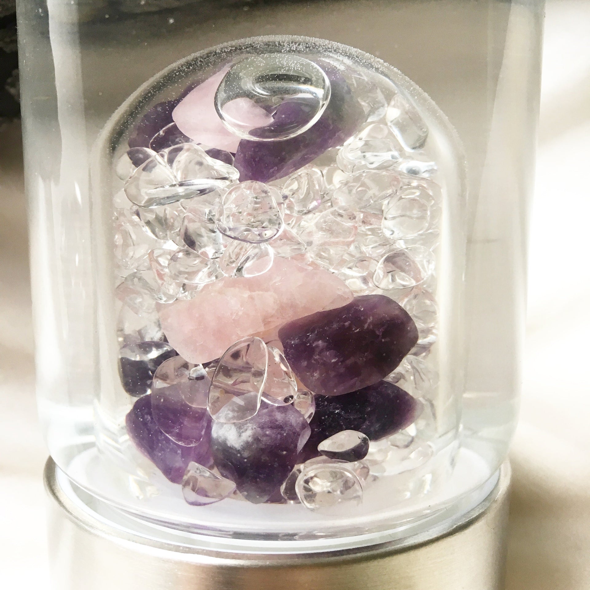 ViA Wellness Crystal Water Bottle – Amethyst, Rose Quartz & Clear Quartz
