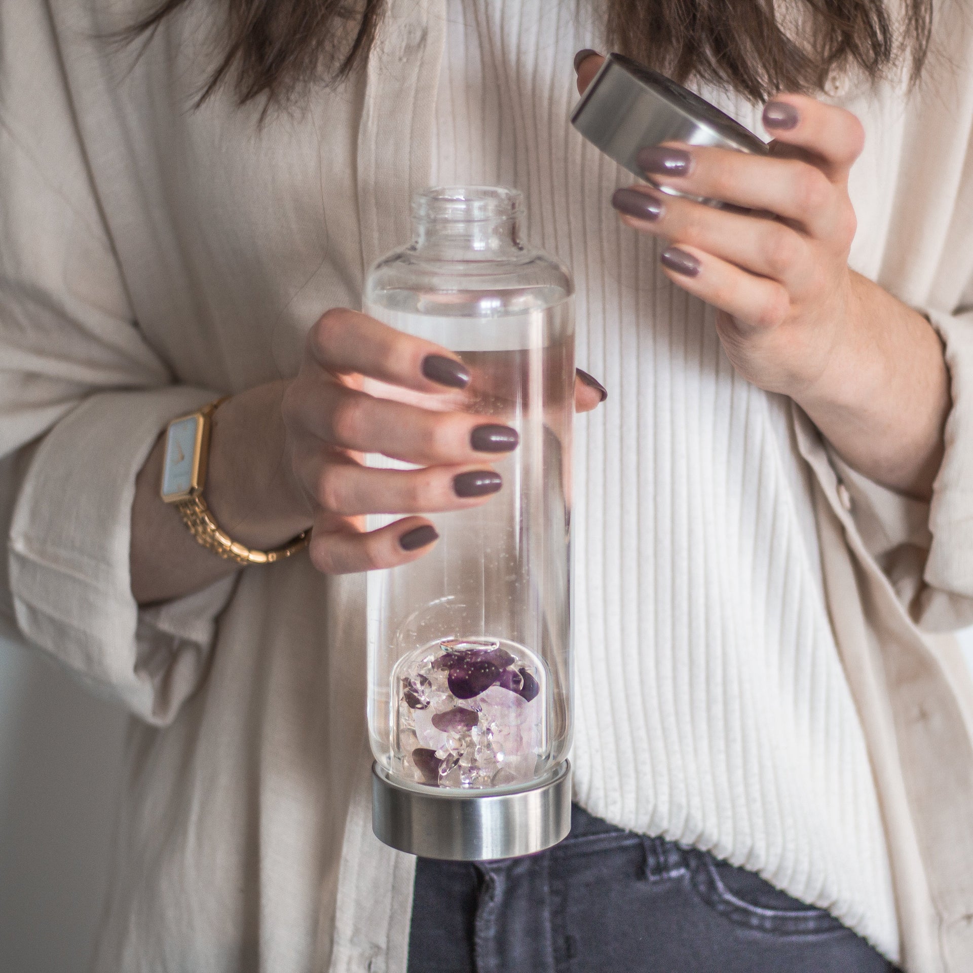 ViA Wellness Crystal Water Bottle – Amethyst, Rose Quartz & Clear Quartz
