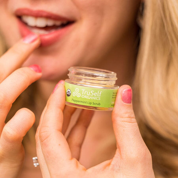 Peppermint Lip Scrub - Velora Ritual