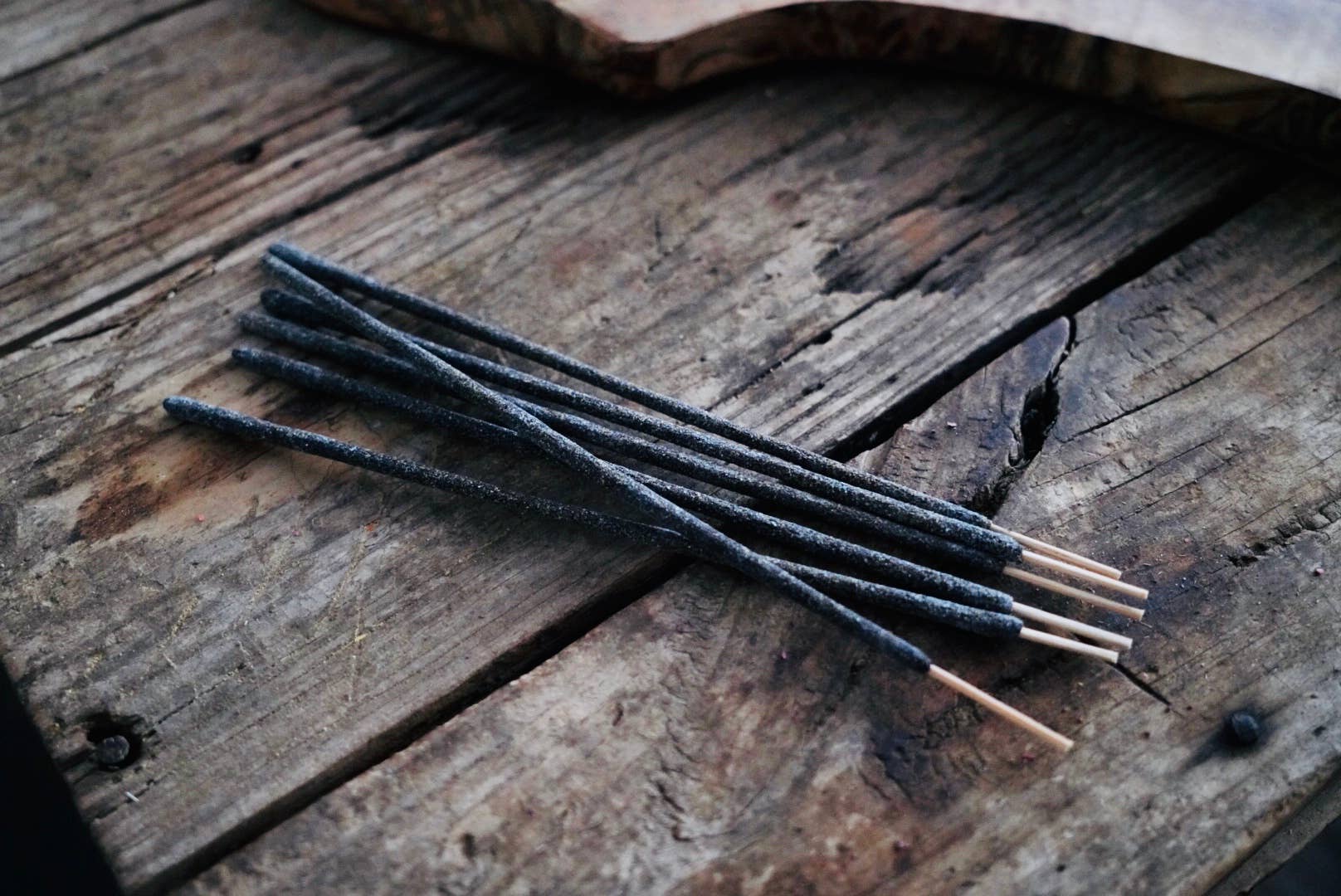 Benzoin Incense Sticks – Sacred Grounding & Divine Comfort - Velora Ritual
